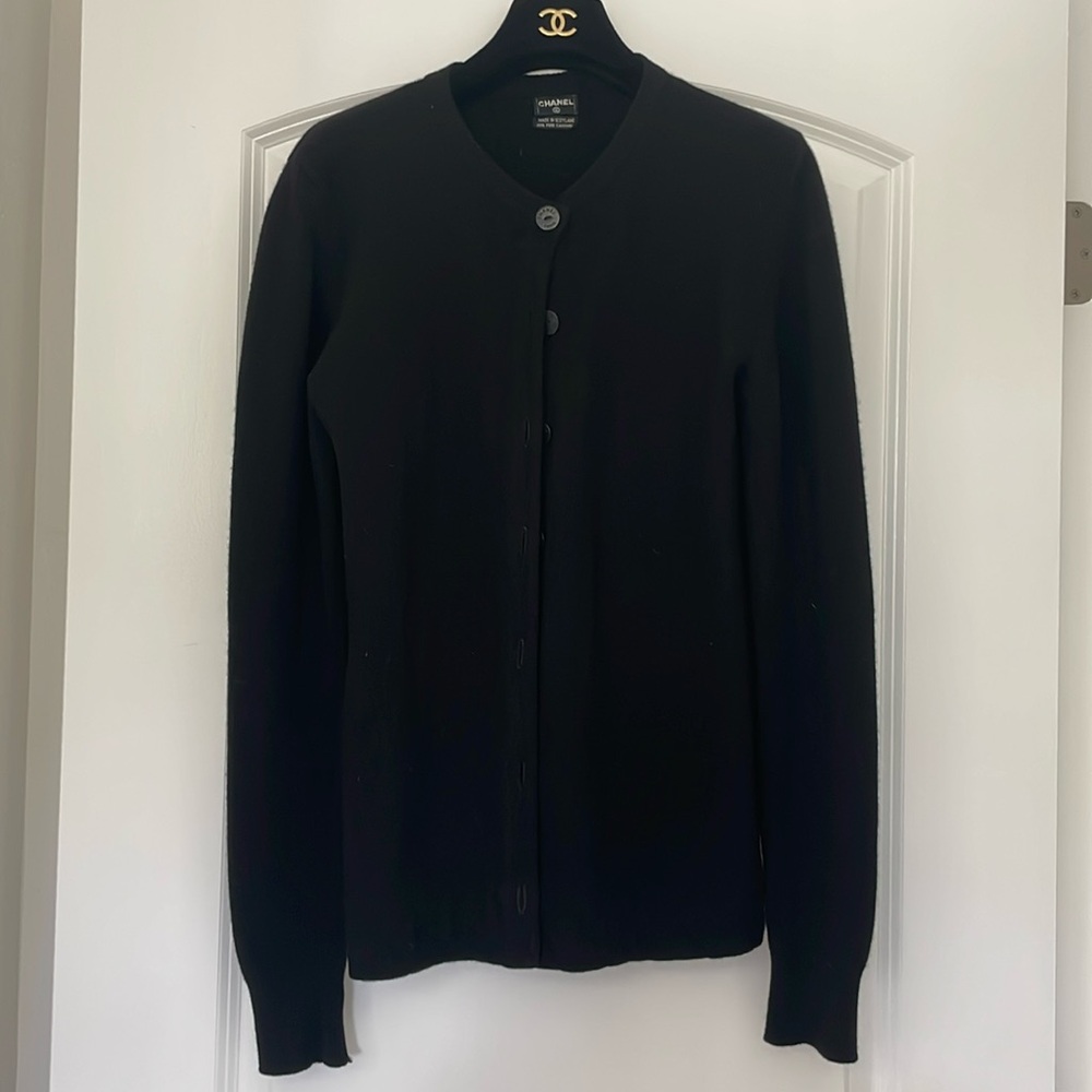 Sold eBay Chanel black cardigan sweater 100% cashmere size 38